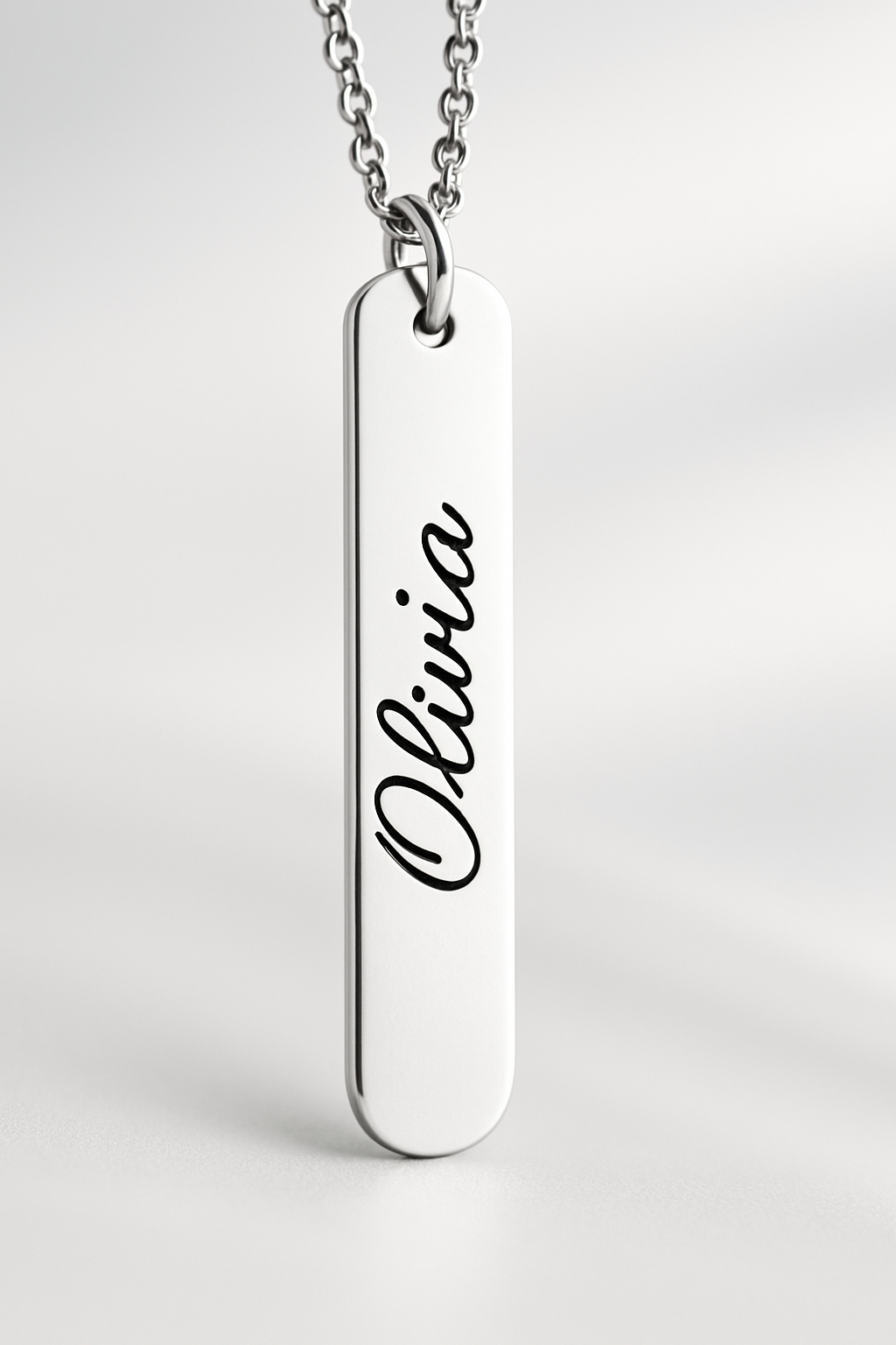 Vertical Curved Pendant